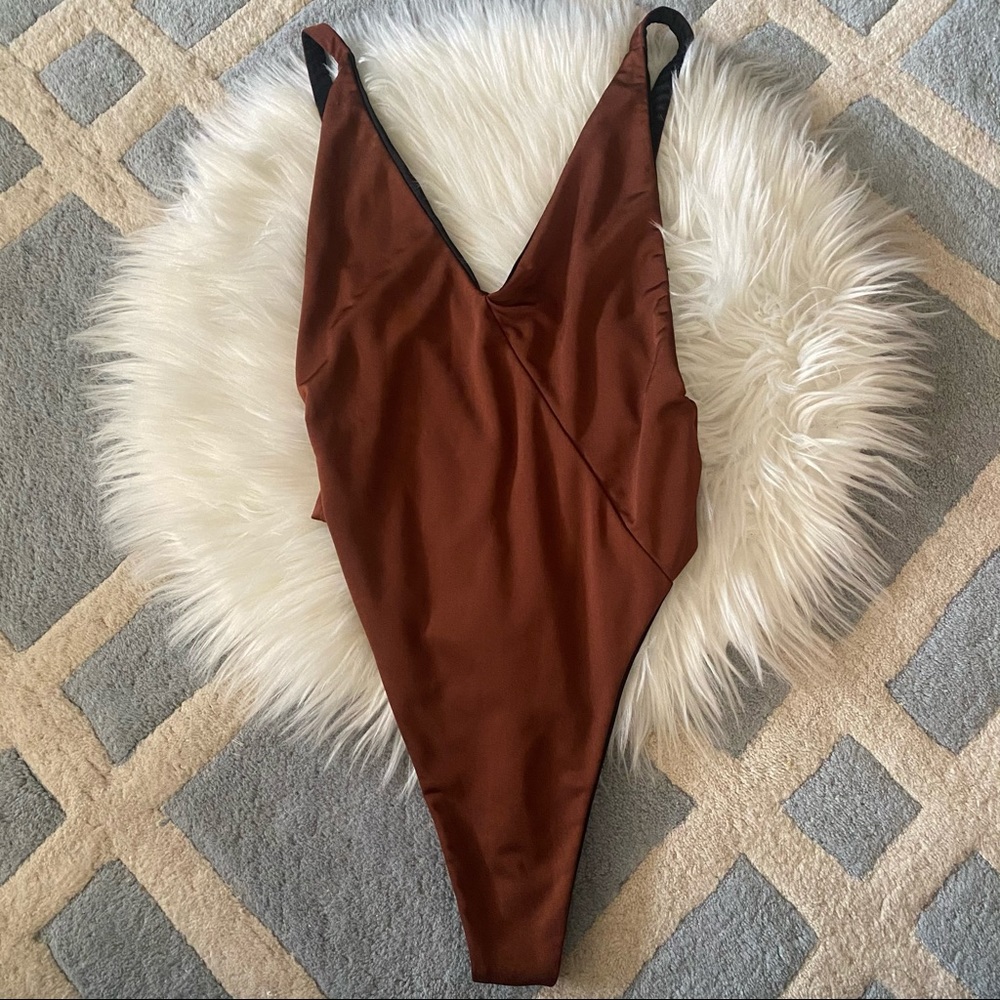 Reversible bodysuit